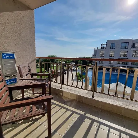 Diamond Pool View - First Line Burgas